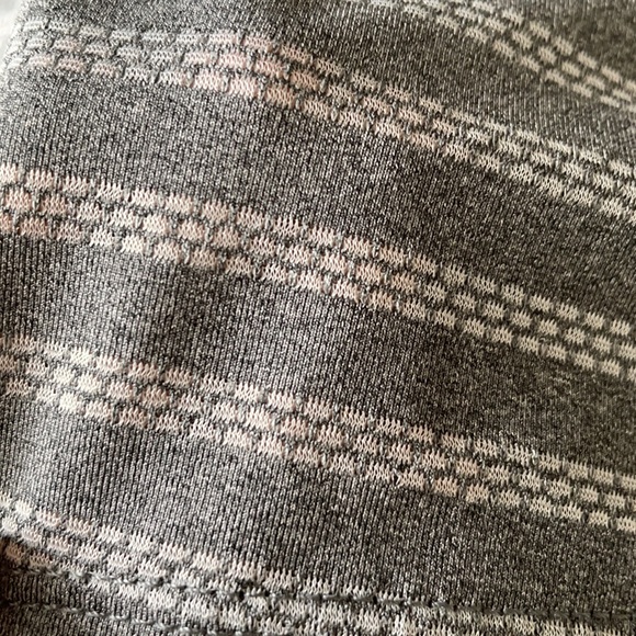 Zyia Nimbus Gray Tank with Mesh Split Back - Picture 3 of 8